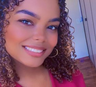 Máira Araújo de Brito