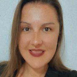 Éggle Mariane De Castro