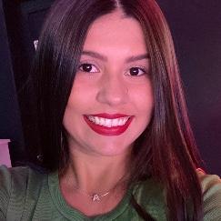 Aline Araújo
