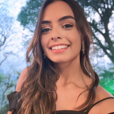 ANA BEATRIZ LADEIA DOS SANTOS