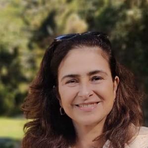 Patricia Ávila DA COSTA