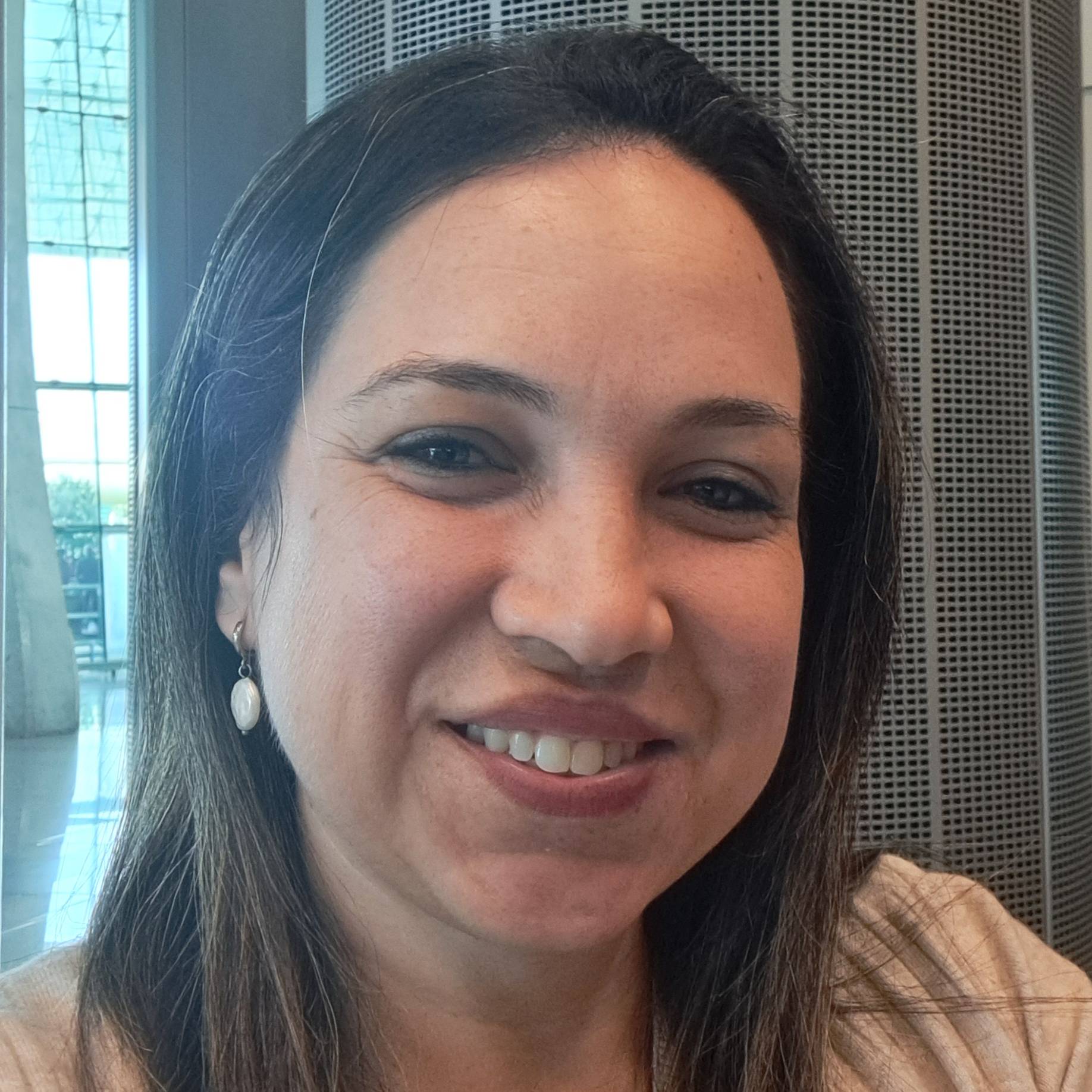 SUELLEN CORREIA DE SOUZA