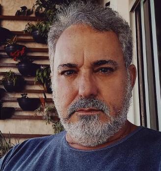 MOISÉS RIBEIRO DE SANT'ANA FILHO