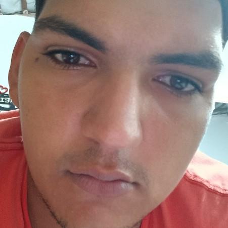 MIKAEL DE ARAUJO
