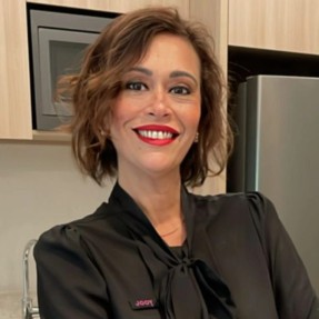 RAQUEL DELFIM DE CASTRO LIMA