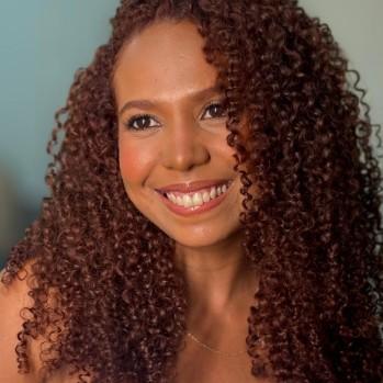 Jhúlia Soares