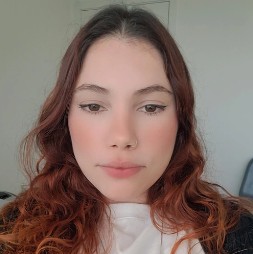 VICTÓRIA GODINHO DÓRIA