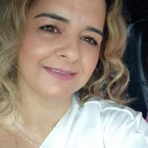 FABIANA DE FREITAS MARQUES SOUZA FREITAS