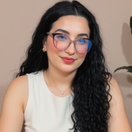 LUANA CARLA BRAGA
