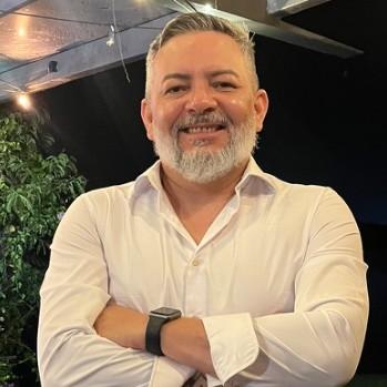 Adriano Flávio Barbosa