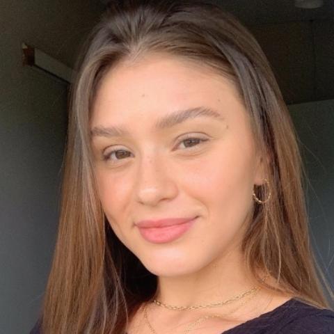 Bruna Marques Teixeira