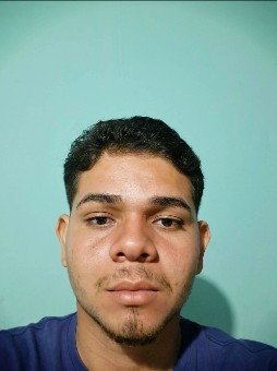 Daniel Souza Oliveira
