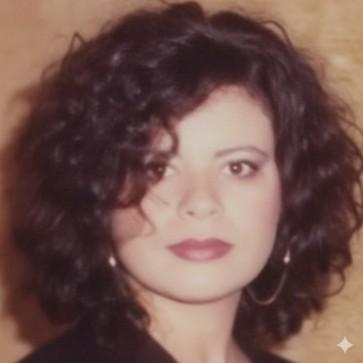 Mônica Farias Fernández