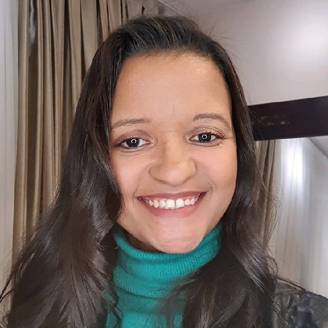 Nyara De Oliveira Sanglard