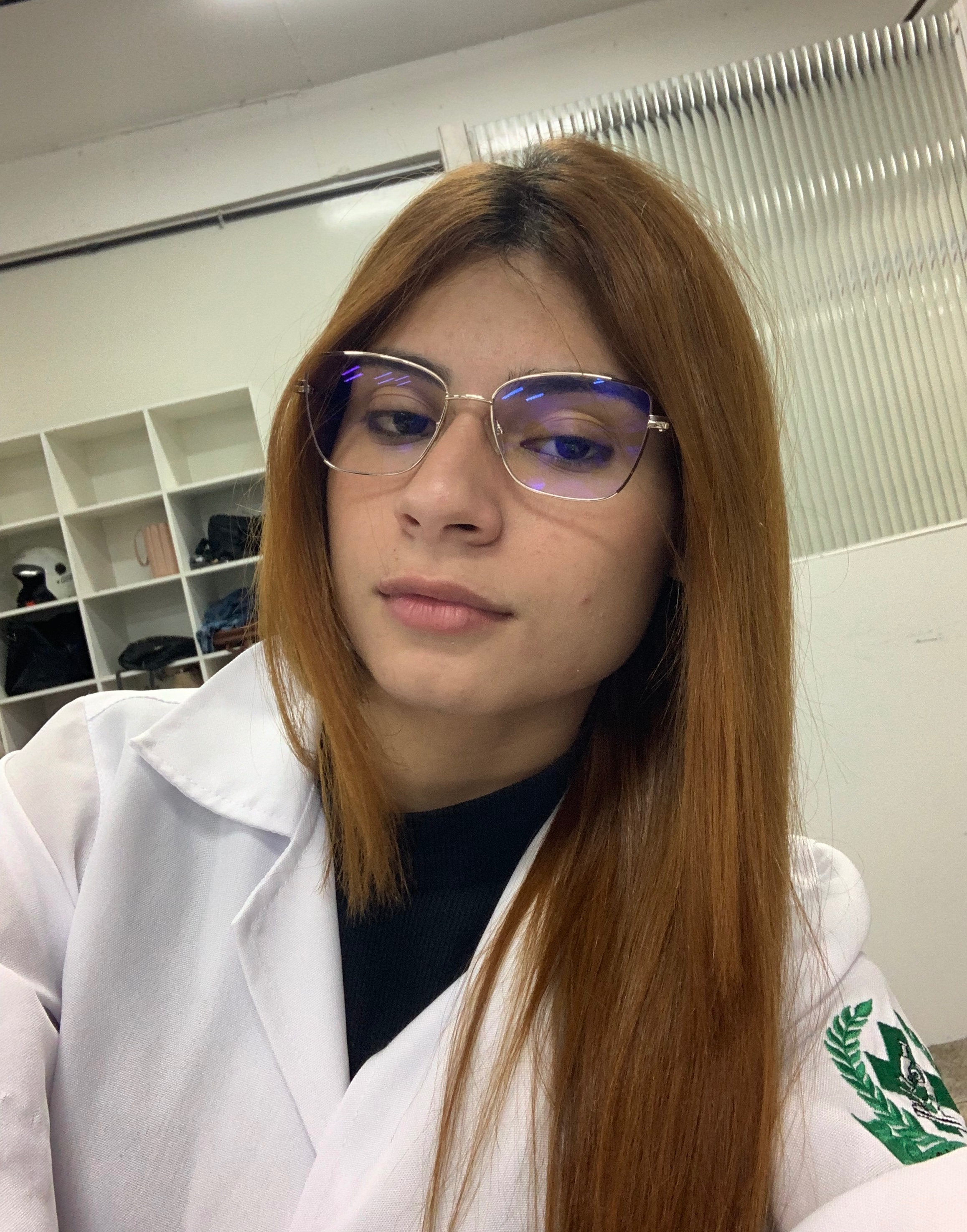 Iasmyn de oliveira Dutra Oliveira