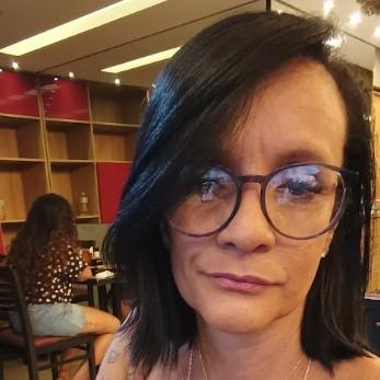 FABIANA DOS SANTOS LOPES