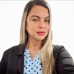 CRISTIANE CRUZ