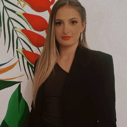 Laura Gabriela Gonçalves de Mendonça