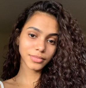 ANA BEATRIZ JOVINO DOS SANTOS