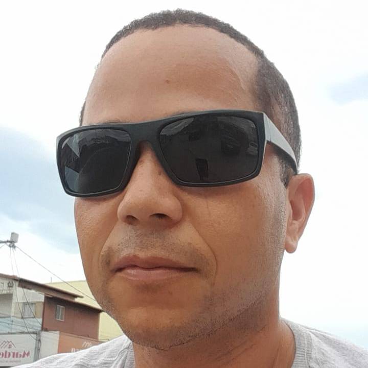 Leandro Alves