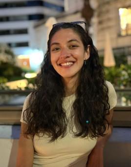 AYELÉN VELÁZQUEZ
