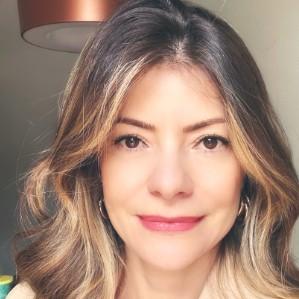 Cristiane Dias