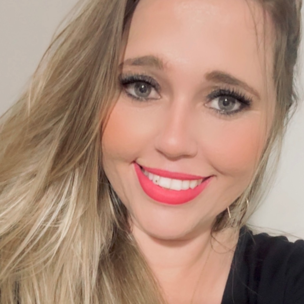 Alessandra dos Santos Leandro
